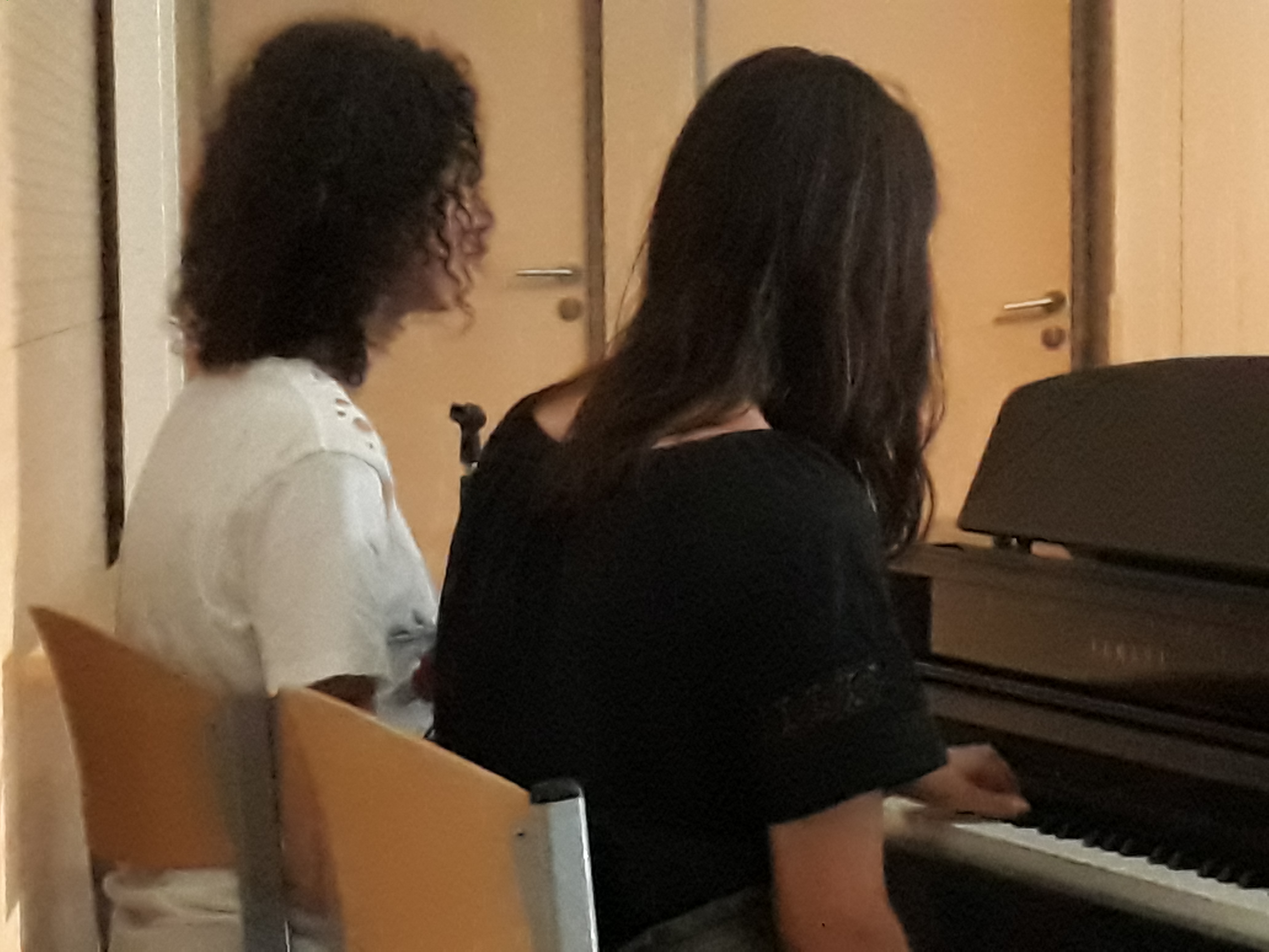Présentation musicale par deux élèves BachiBac